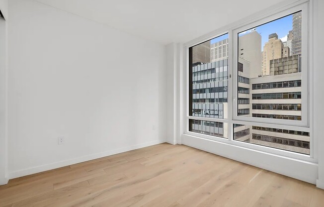 1 bed, 1 bath, 616 sqft, $6,300, Unit 19F