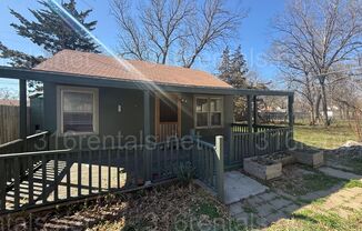 1435-1439 South Pattie Street