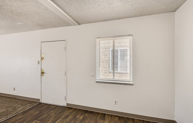 entry way in apartment