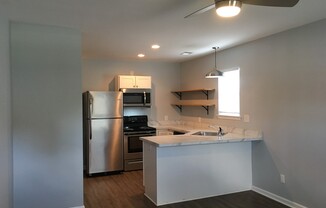 1 bed, 1 bath, 558 sqft, $1,100, Unit 2