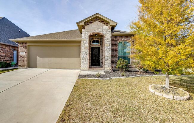 Move In Ready 3 Bed, 2 Bath Home in Azle ISD- 76020