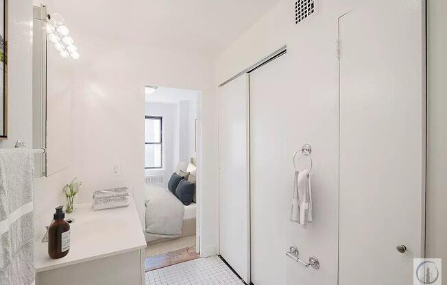 Studio, 1 bath, $3,345, Unit 7E