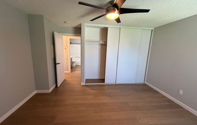 2 beds, 2 baths, 980 sqft, $2,625, Unit L207