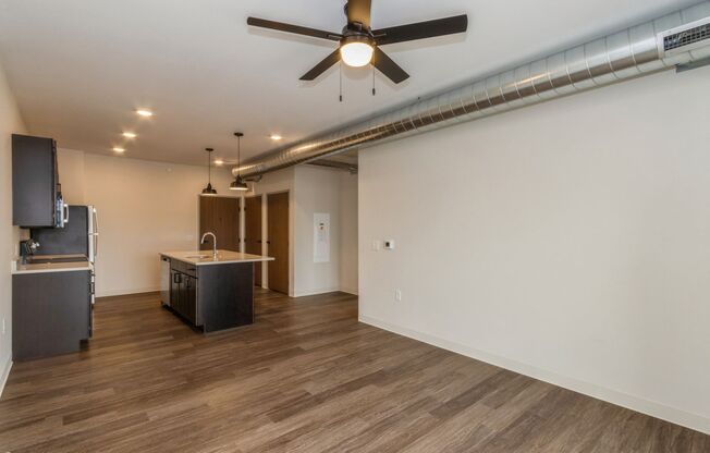 1 bed, 1 bath, 780 sqft, $1,095, Unit #205