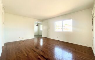 2 beds, 1 bath, $2,395