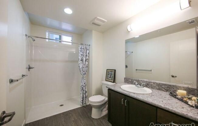 1 bed, 1 bath, 665 sqft, $1,995, Unit Apt 103