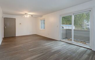 3 beds, 1 bath, $1,650, Unit 1432-2