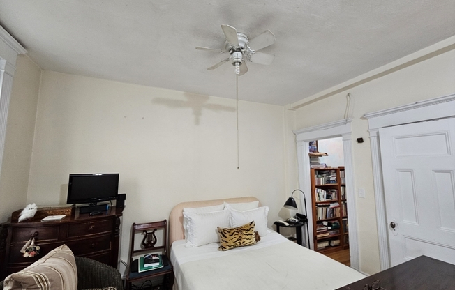 Studio, 1 bath, 275 sqft, $2,250, Unit 500