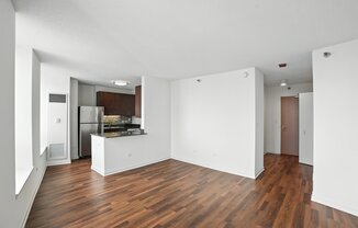 515 N KINGSBURY ST