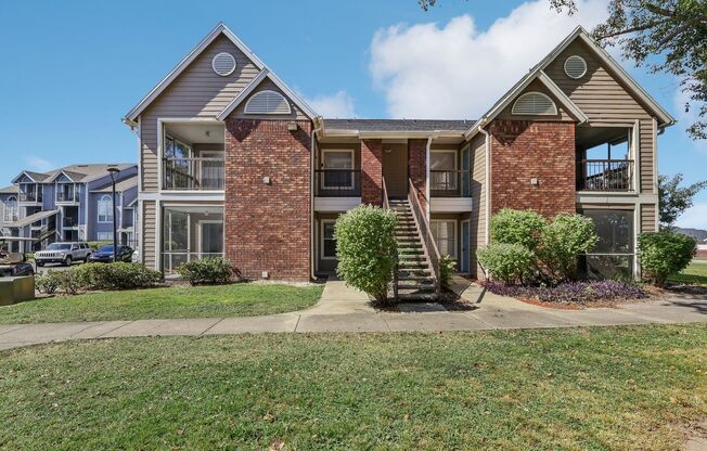 1 bed, 1 bath, 745 sqft, $1,385