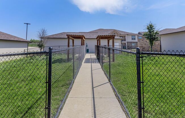 2 beds, 2 baths, 1,039 sqft, $1,616, Unit 1124