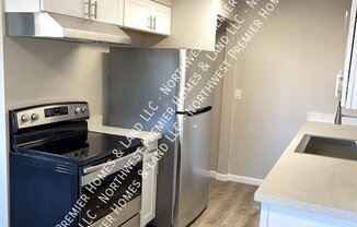 9546 SILVERDALE LOOP RD NW
