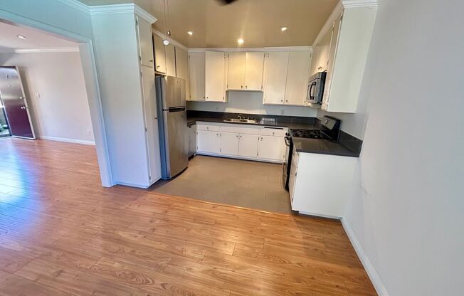 721 Edgewood / 8661 North Beach Keller LLC