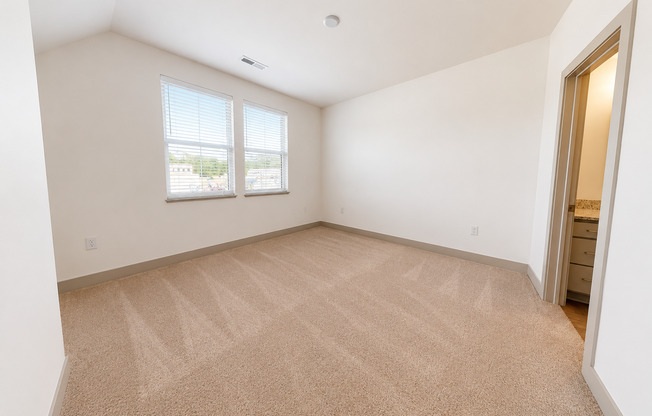 2 beds, 2.5 baths, 1,324 sqft, $1,899, Unit 8435BP