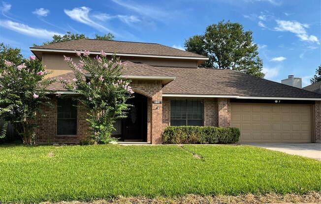 403 BEVERLY LN