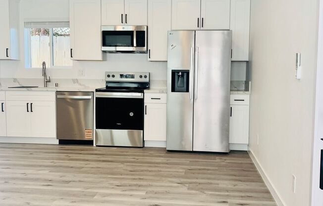 Newly Constructed 2BD/2BA Available in Rancho Peñasquitos!