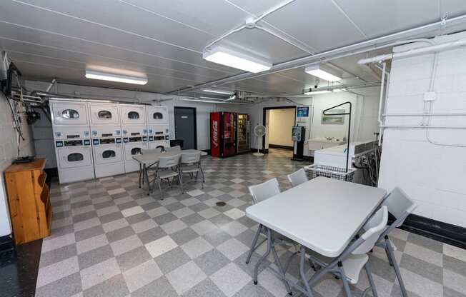 Laurel Village Apartments Laundry Room 007