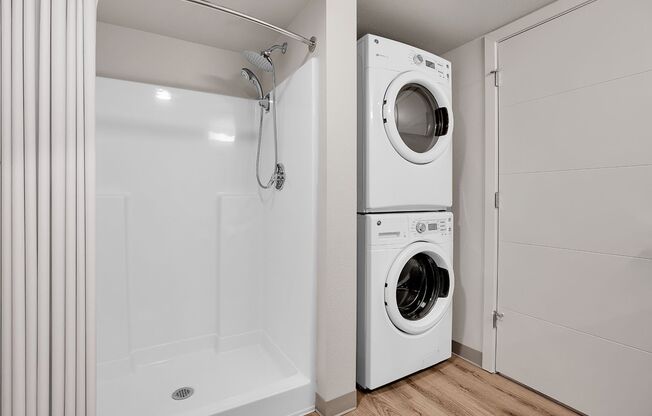 Studio, 1 bath, 648 sqft, $1,649, Unit 233-208