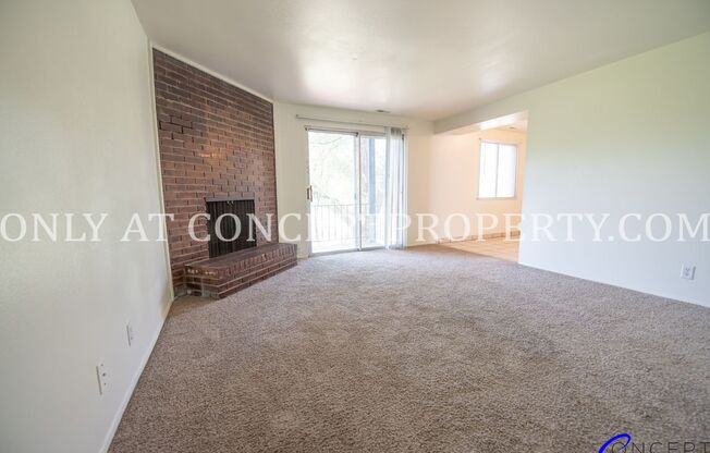 2 beds, 1 bath, 880 sqft, $1,249, Unit 25
