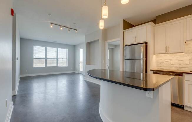 LIVE THE VISTA AT THE HEIGHTS