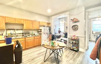 1355-59 W. Chicago LLC
