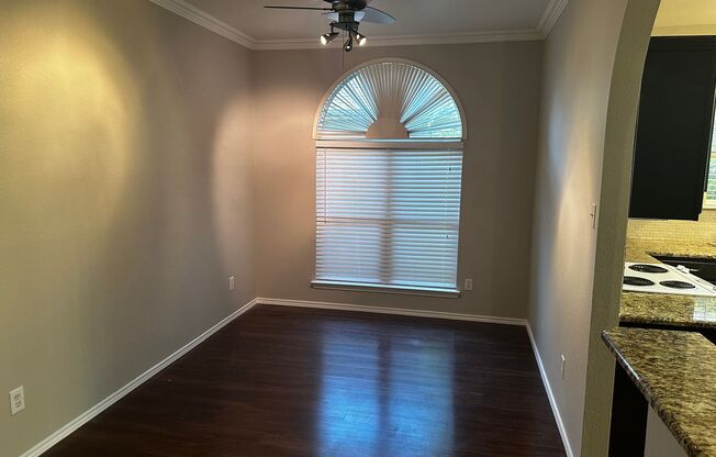 Amazing home in Farmington Estates!