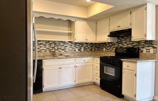 2 beds, 2 baths, 1,058 sqft, $1,600, Unit #15B