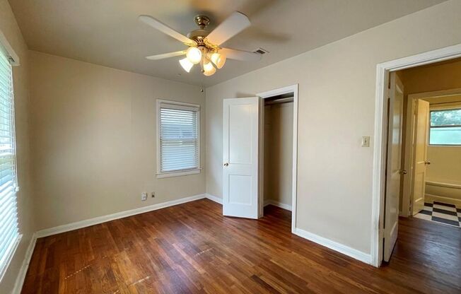 3 beds, 1 bath, $2,400