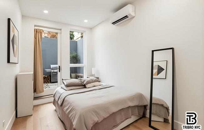 3 beds, 2.5 baths, $7,100, Unit 1M