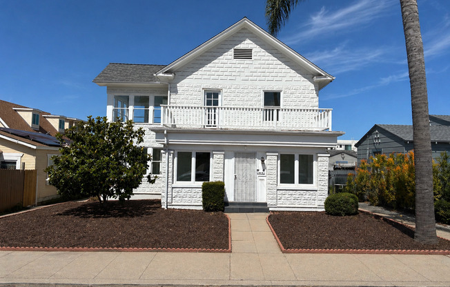 PALM AVENUE 4874-4876