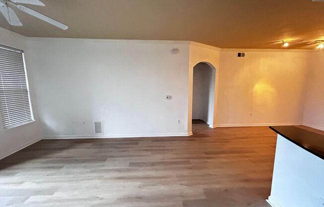 2 beds, 2 baths, $1,495, Unit 9331