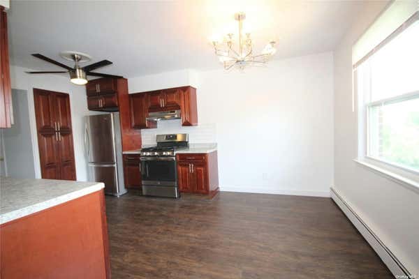 3 beds, 2 baths, 1,200 sqft, $3,100, Unit 2