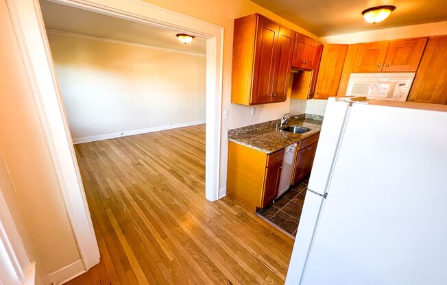 Studio, 1 bath, 454 sqft, $1,545, Unit 108