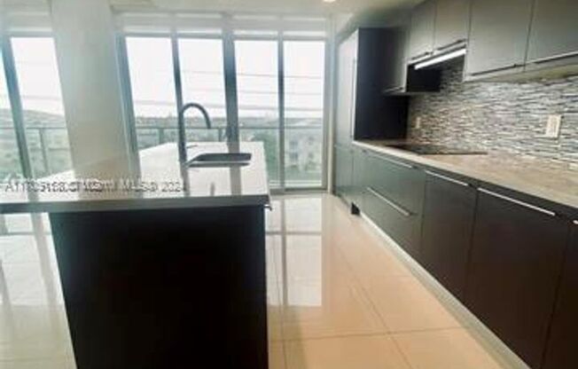 3 beds, 3 baths, 1,684 sqft, $4,200, Unit 7751 NW 107th Ave appt 504 (A11705158)