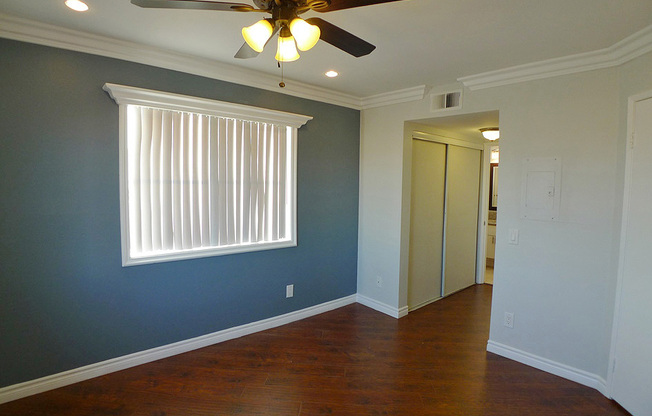 2 beds, 2 baths, 960 sqft, $2,850, Unit 102