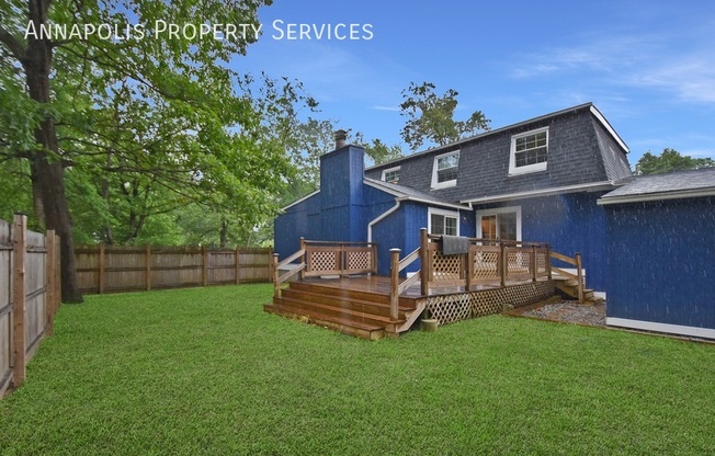 813 OAK GRV CIR