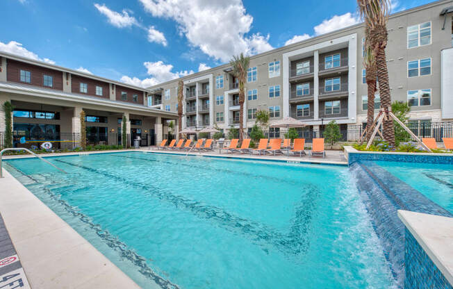 Resort-Inspire Swimming Pool at The Retreat at the Rim