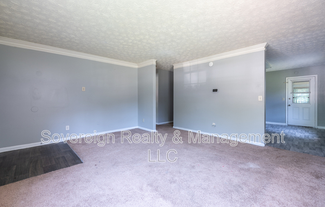 469 SOUTHERN WAY