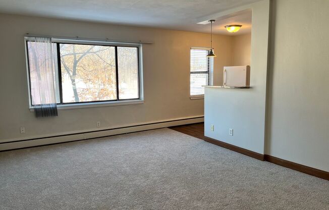 1 bed, 1 bath, 650 sqft, $1,025, Unit 569-22 (R)