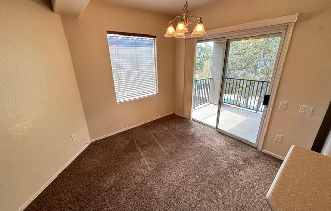 3 beds, 2 baths, $1,850, Unit UNIT 2022