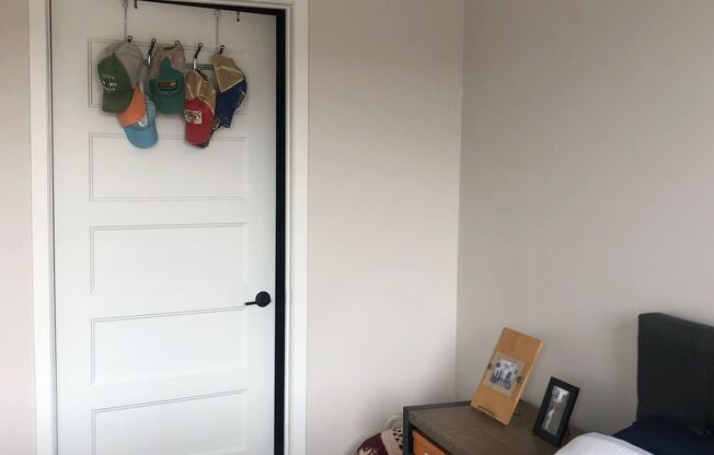 1 bed, 1 bath, 918 sqft, $2,495, Unit 206