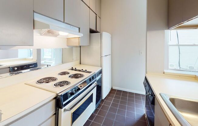 2300 18th Street NW Unit 207