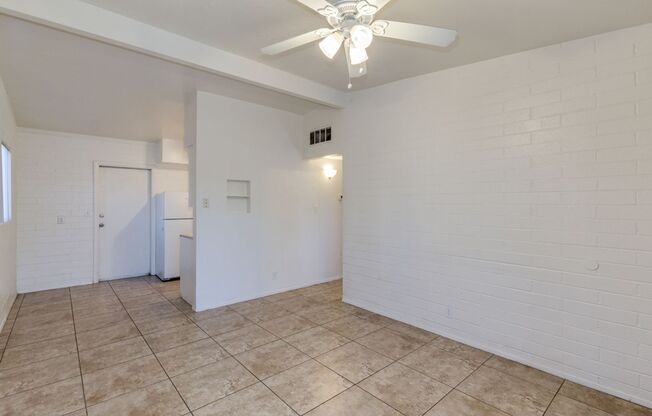 1921 E. Virginia Ave