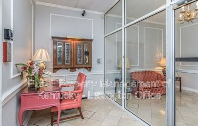 2121 Nicholasville Road