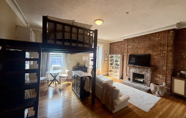 183 Beacon St.