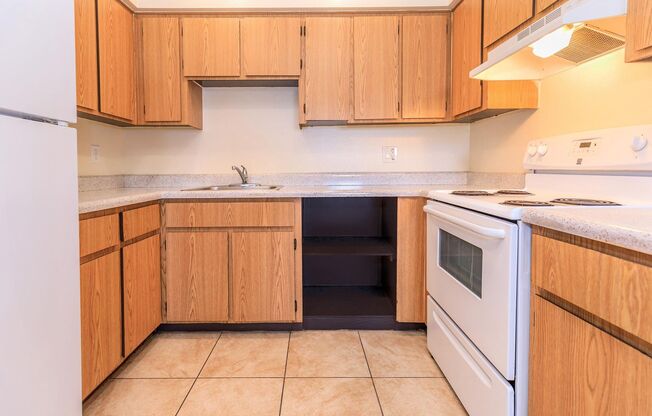 2 beds, 1 bath, 780 sqft, $1,170, Unit 2123