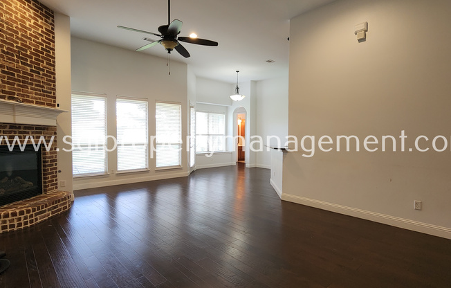 406 RUNNING BEAR CT