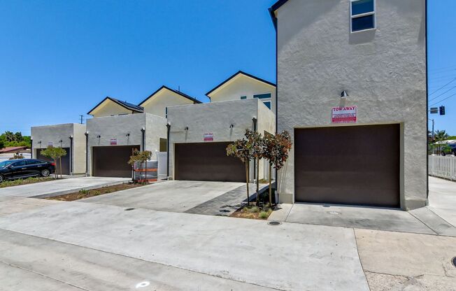 Division & Highland Rowhomes