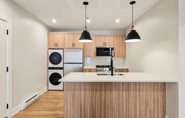 1 bed, 1 bath, 416 sqft, $2,795, Unit 2241-GW