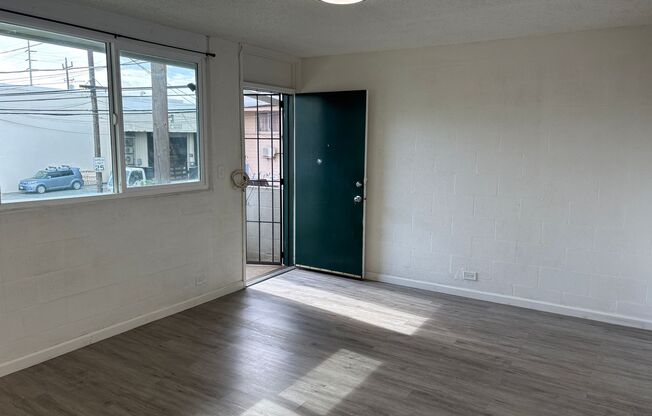 Kapalama - 1 Bdrm/1 Bath - Kalani St - $1,400